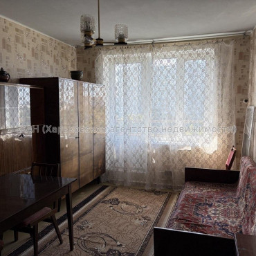 Продам квартиру, Непокоренных ул. , 33 , 1  ком., 33 м², косметический ремонт 