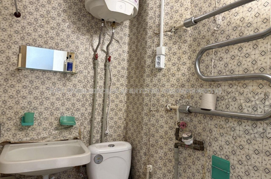 Продам квартиру, Непокоренных ул. , 33 , 1  ком., 33 м², косметический ремонт 