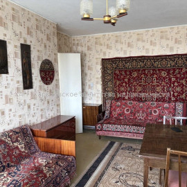 Продам квартиру, Непокоренных ул. , 33 , 1  ком., 33 м², косметический ремонт