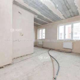 Продам квартиру, Драгоманова ул. , 1  ком., 26 м², без отделочных работ