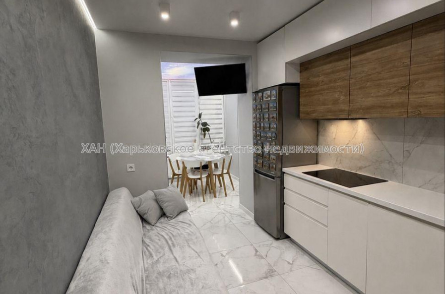 Продам квартиру, Рогатинская Левада ул. , 1 кім., 45.90 м², евроремонт 