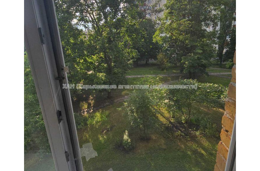 Продам квартиру, Библика ул. , 1  ком., 11 м², косметический ремонт 