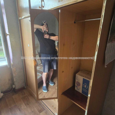 Продам квартиру, Библика ул. , 1  ком., 11 м², косметический ремонт 