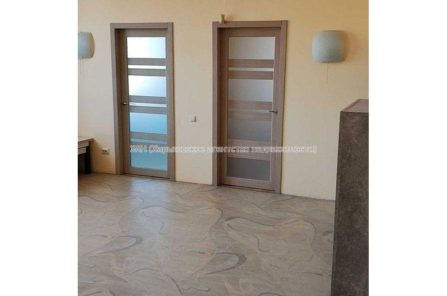 Продам квартиру, Дмитриевская ул. , 3  ком., 63.80 м², евроремонт 