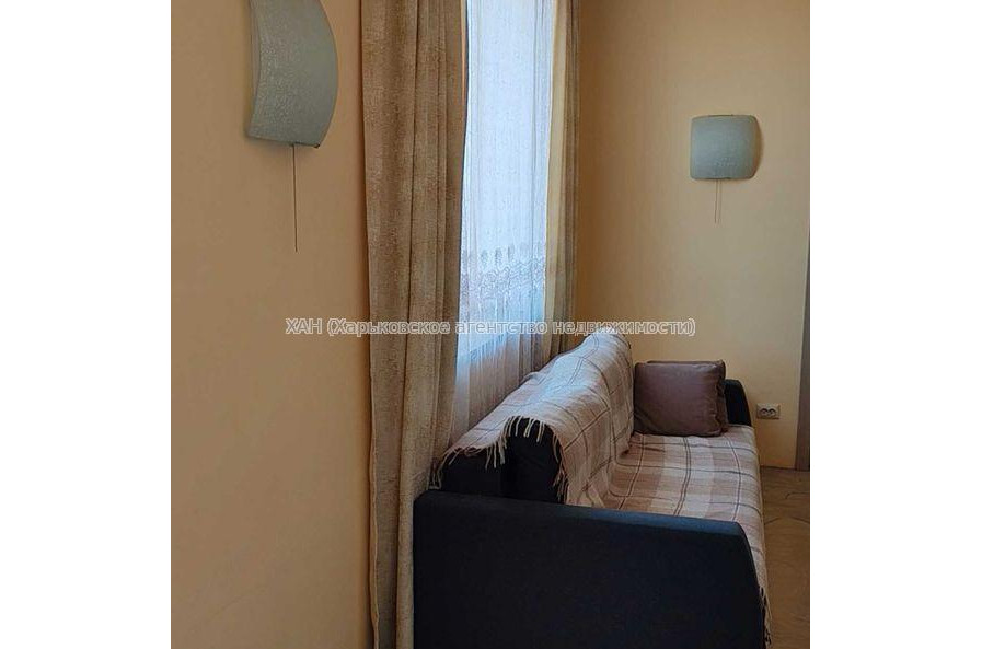 Продам квартиру, Дмитриевская ул. , 3  ком., 63.80 м², евроремонт 