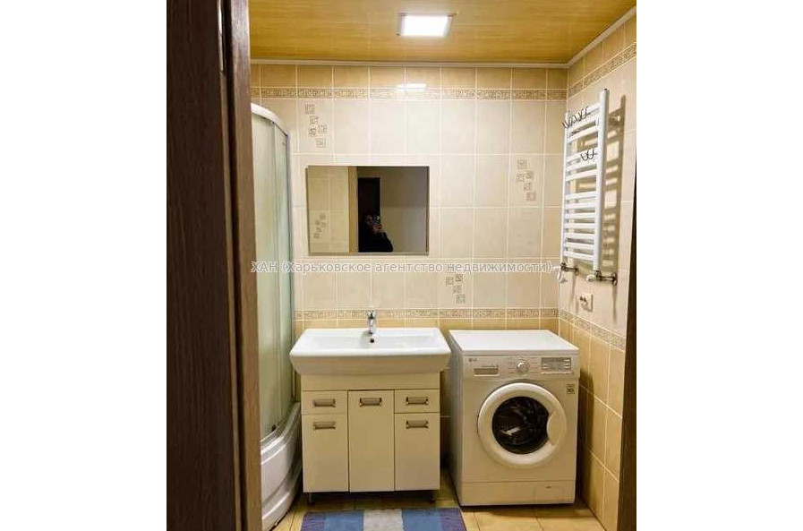 Продам квартиру, Дмитриевская ул. , 3  ком., 63.80 м², евроремонт 
