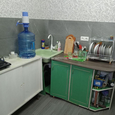 Продам квартиру, Михайлика ул. , 1 кім., 23.30 м², капитальный ремонт 