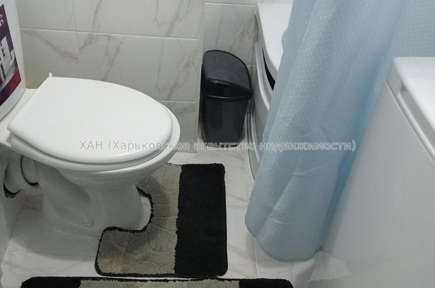 Продам квартиру, Михайлика ул. , 1 кім., 23.30 м², капитальный ремонт 
