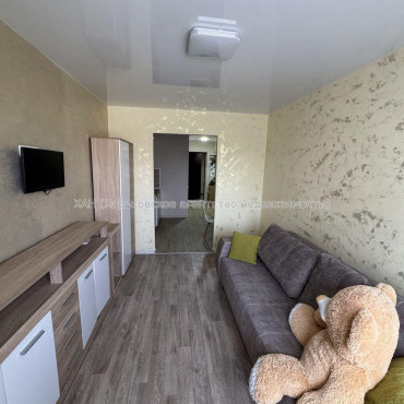 Продам квартиру, Героев Харькова просп. , 1  ком., 29 м², евроремонт 