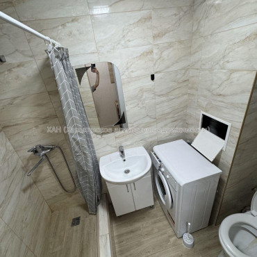 Продам квартиру, Героев Харькова просп. , 1  ком., 29 м², евроремонт 