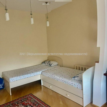 Продам квартиру, Данилевского ул. , 3 кім., 104 м², авторский дизайн 