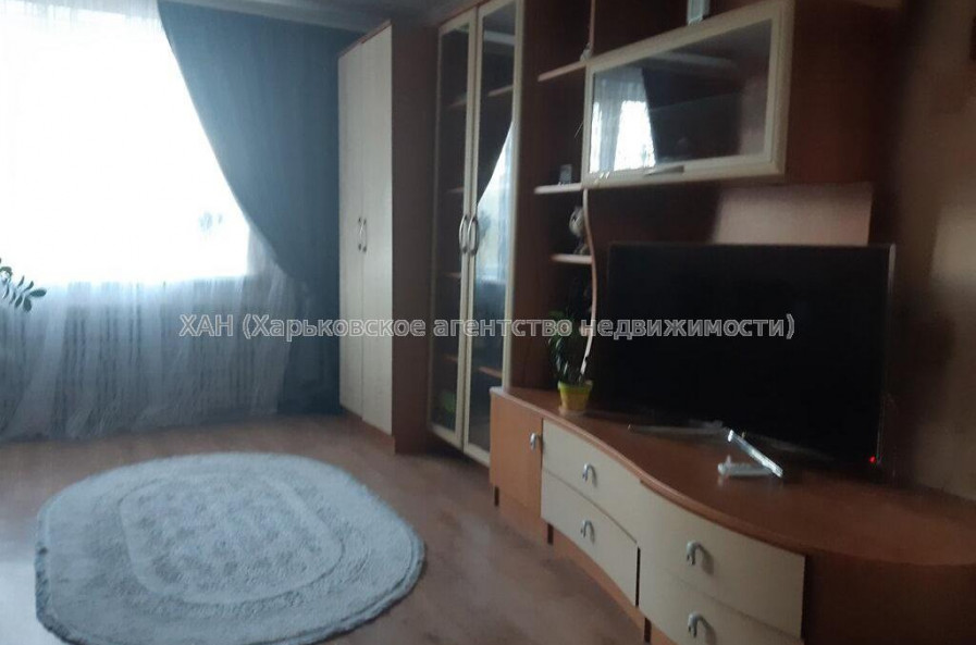Продам квартиру, Пластичный пер. , 1  ком., 42.70 м², косметический ремонт 