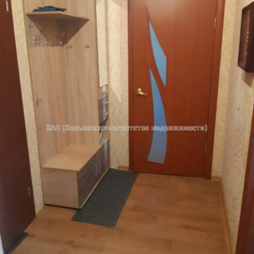 Продам квартиру, Пластичный пер. , 1  ком., 42.70 м², косметический ремонт 