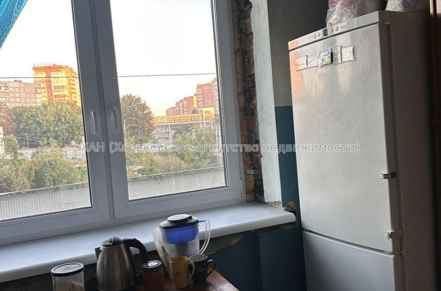 Продам квартиру, Аэрокосмический пр. , 2 кім., 55 м², советский ремонт 