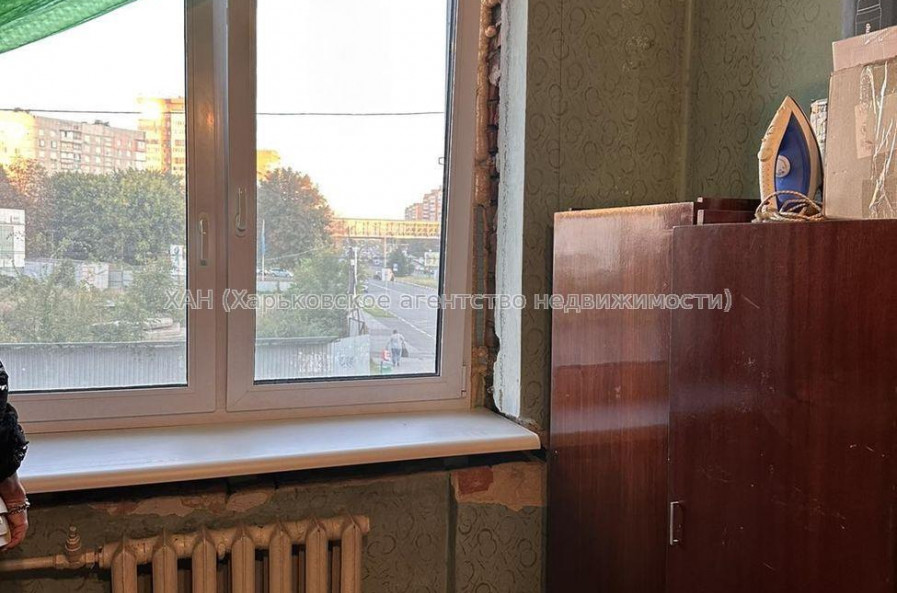 Продам квартиру, Аэрокосмический пр. , 2 кім., 55 м², советский ремонт 