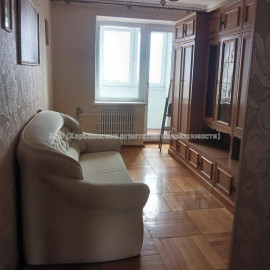 Продам квартиру, Майка Йохансена ул. , 2  ком., 66.20 м², капитальный ремонт