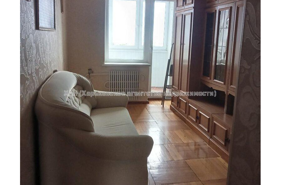 Продам квартиру, Майка Йохансена ул. , 2 кім., 66.20 м², капитальный ремонт 