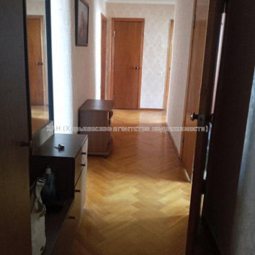 Продам квартиру, Майка Йохансена ул. , 2 кім., 66.20 м², капитальный ремонт 