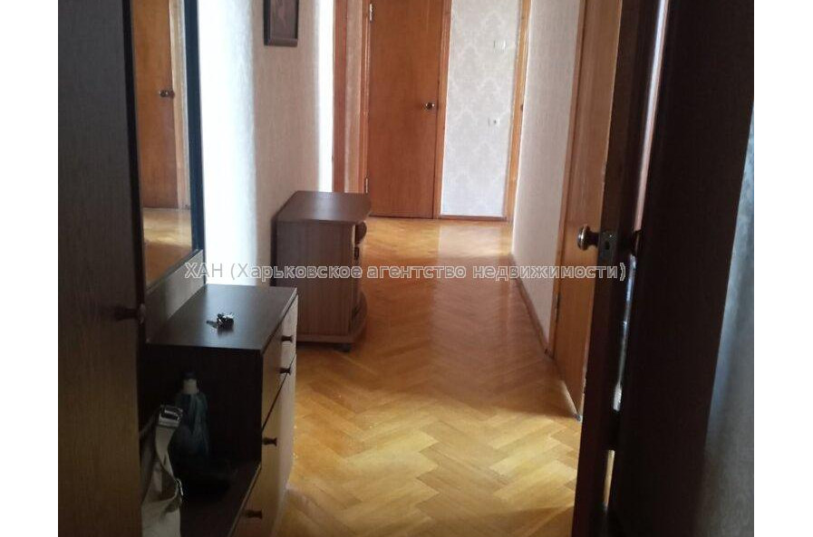 Продам квартиру, Майка Йохансена ул. , 2 кім., 66.20 м², капитальный ремонт 