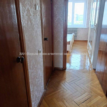 Продам квартиру, Майка Йохансена ул. , 2 кім., 66.20 м², капитальный ремонт 