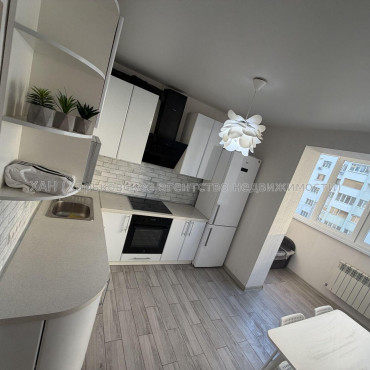 Продам квартиру, Мира ул. , 1  ком., 38 м², евроремонт 