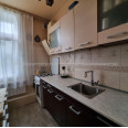 Продам квартиру, Киргизская ул. , 2  ком., 34.30 м², капитальный ремонт 