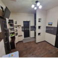 Продам квартиру, Киргизская ул. , 2  ком., 34.30 м², капитальный ремонт 