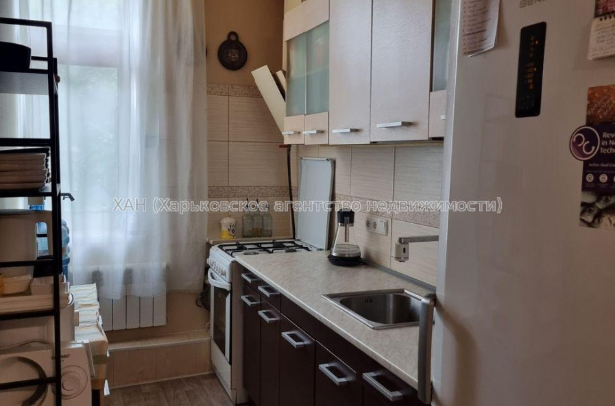 Продам квартиру, Киргизская ул. , 2  ком., 34.30 м², капитальный ремонт 