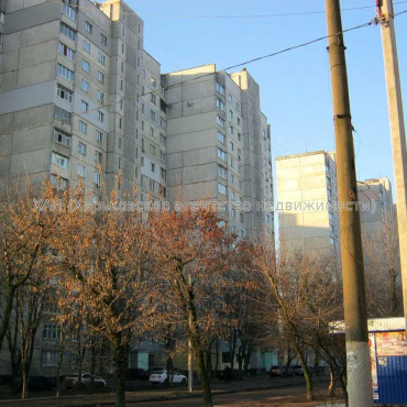 Продам квартиру, Садовый проезд , 3 кім., 71 м², капитальный ремонт 