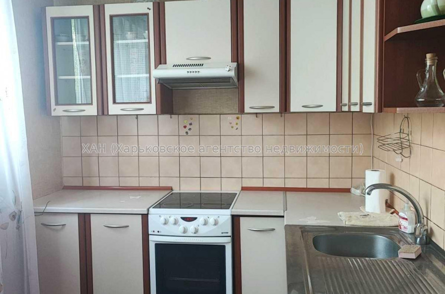Продам квартиру, Садовый проезд , 3 кім., 71 м², капитальный ремонт 