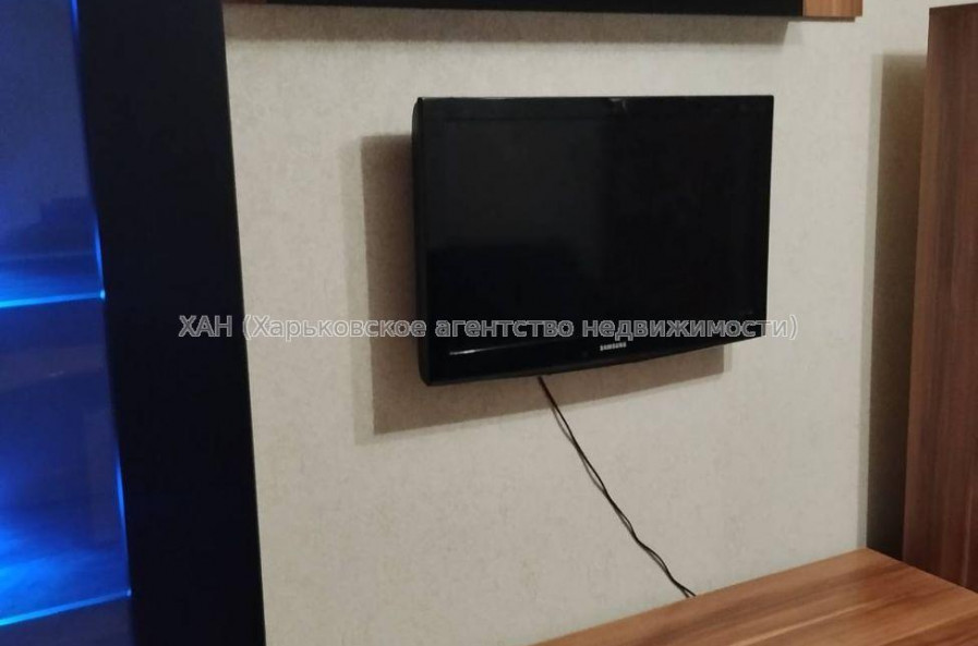 Продам квартиру, Ясная ул. , 2  ком., 47 м², капитальный ремонт 