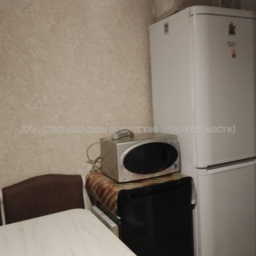 Продам квартиру, Ясная ул. , 2  ком., 47 м², капитальный ремонт 