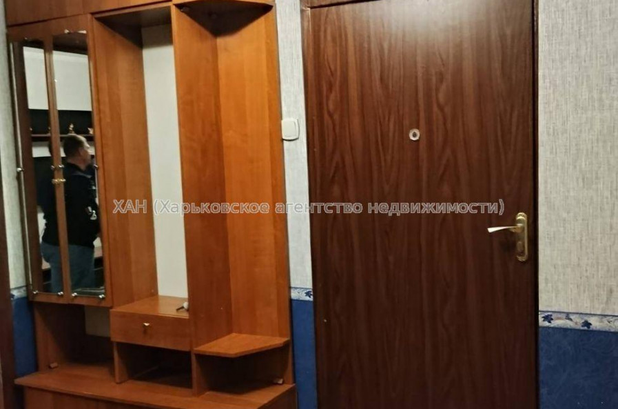 Продам квартиру, Ясная ул. , 2  ком., 47 м², капитальный ремонт 
