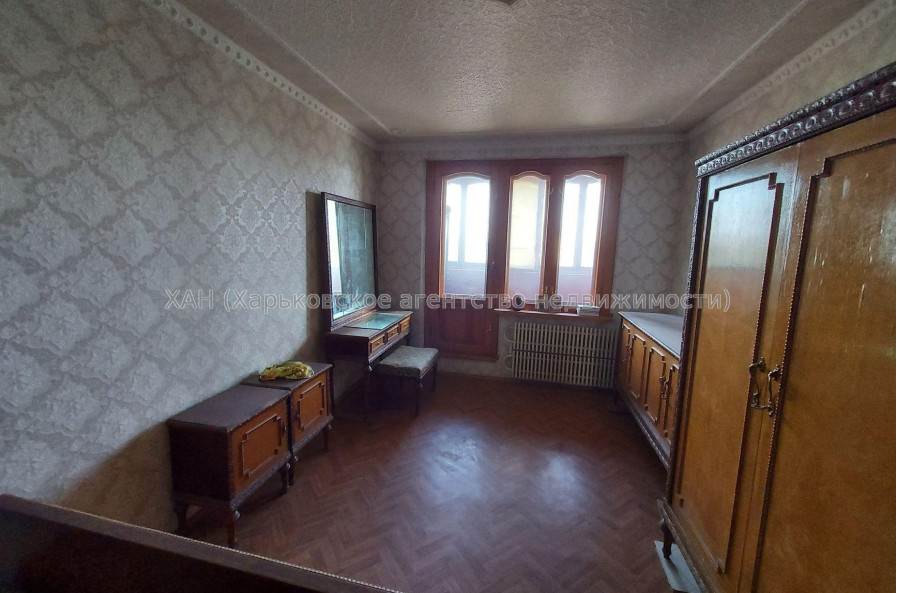 Продам квартиру, Аэрокосмический пр. , 3  ком., 64.30 м², косметический ремонт 