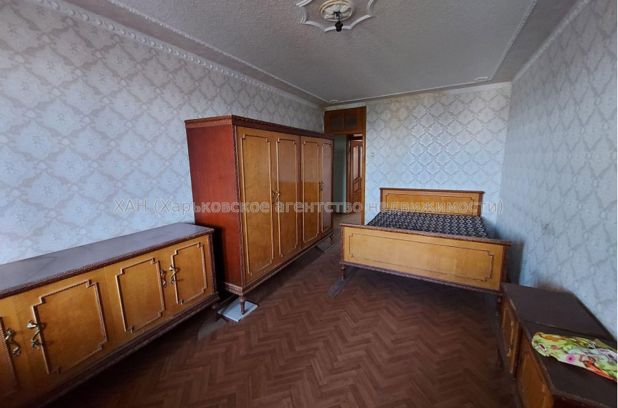 Продам квартиру, Аэрокосмический пр. , 3  ком., 64.30 м², косметический ремонт 
