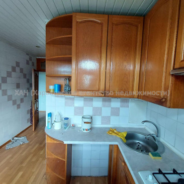 Продам квартиру, Аэрокосмический пр. , 3  ком., 64.30 м², косметический ремонт 
