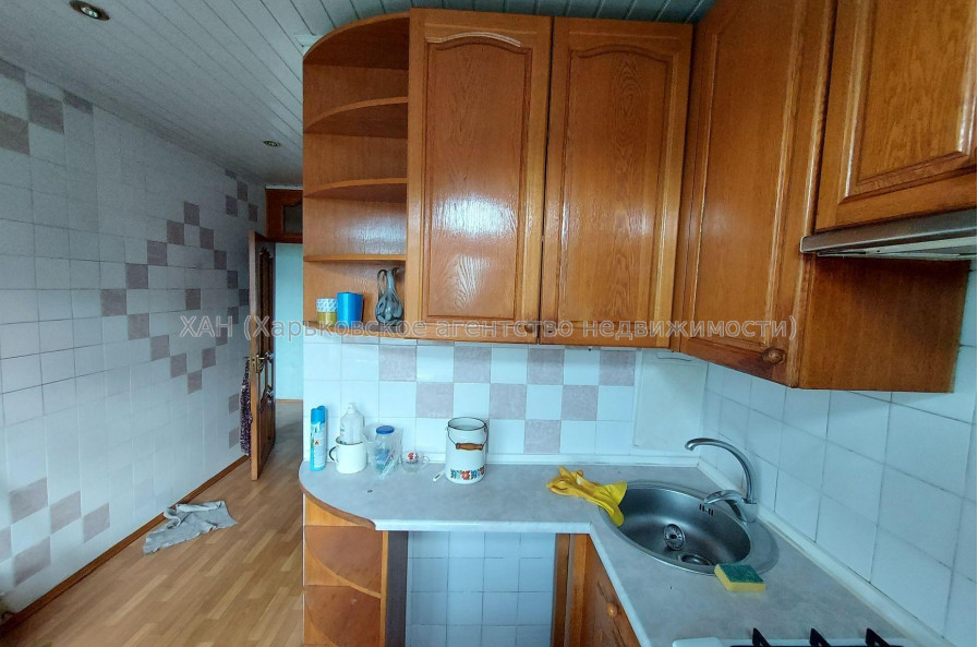 Продам квартиру, Аэрокосмический пр. , 3  ком., 64.30 м², косметический ремонт 