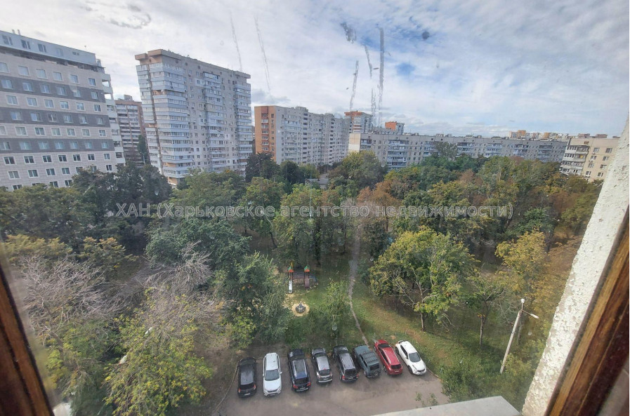 Продам квартиру, Аэрокосмический пр. , 3  ком., 64.30 м², косметический ремонт 
