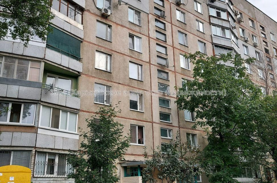 Продам квартиру, Аэрокосмический пр. , 3  ком., 64.30 м², косметический ремонт 