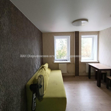 Продам квартиру, Александра Орлова ул. , 1  ком., 18 м², капитальный ремонт 