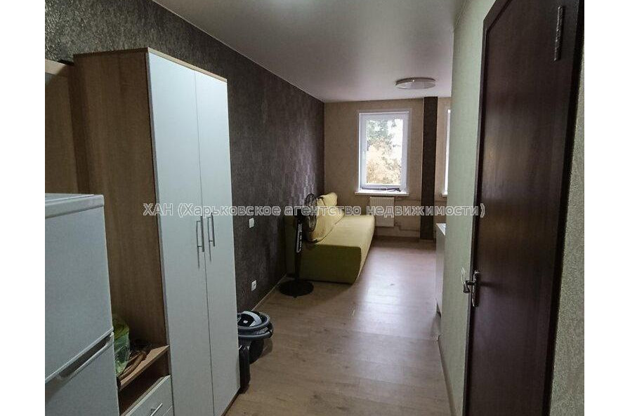 Продам квартиру, Александра Орлова ул. , 1  ком., 18 м², капитальный ремонт 