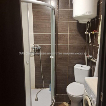 Продам квартиру, Единства ул. , 1 кім., 20 м², капитальный ремонт 