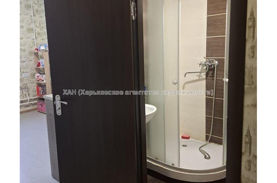 Продам квартиру, Единства ул. , 1 кім., 20 м², капитальный ремонт 
