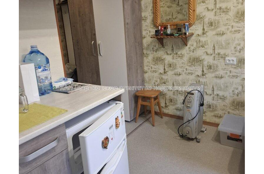 Продам квартиру, Единства ул. , 1 кім., 20 м², капитальный ремонт 