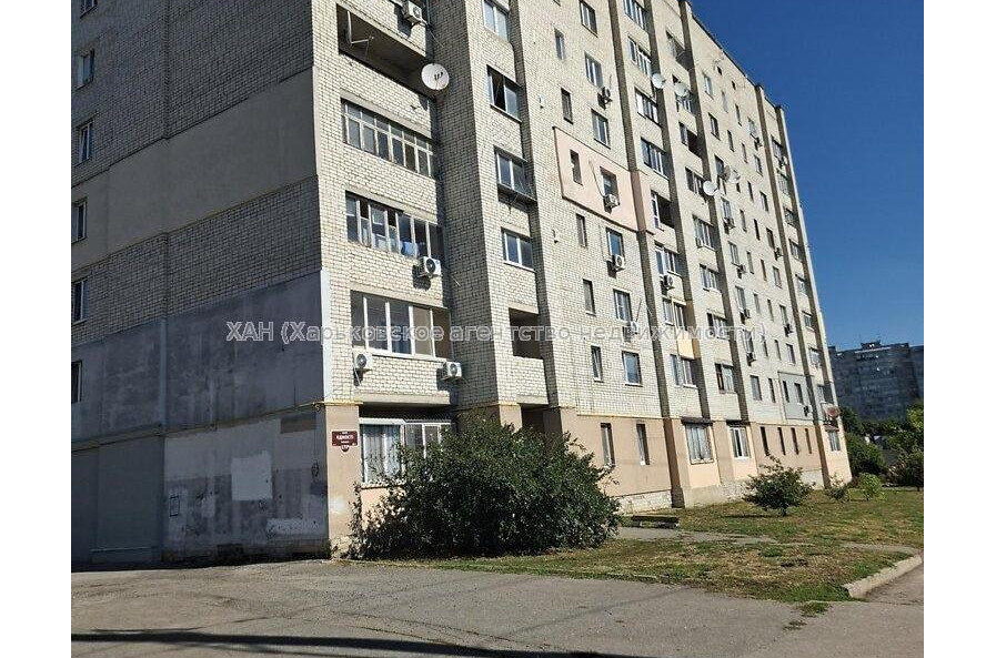 Продам квартиру, Единства ул. , 1 кім., 20 м², капитальный ремонт 