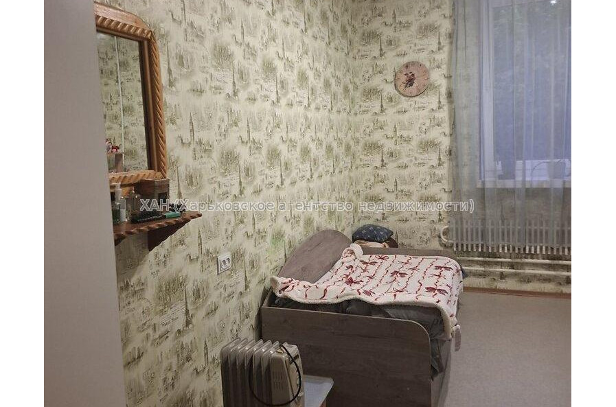 Продам квартиру, Единства ул. , 1 кім., 20 м², капитальный ремонт 