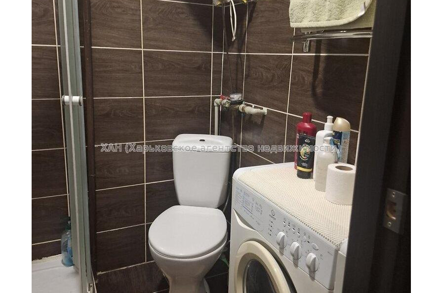 Продам квартиру, Единства ул. , 1 кім., 20 м², капитальный ремонт 