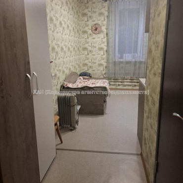 Продам квартиру, Единства ул. , 1 кім., 20 м², капитальный ремонт 