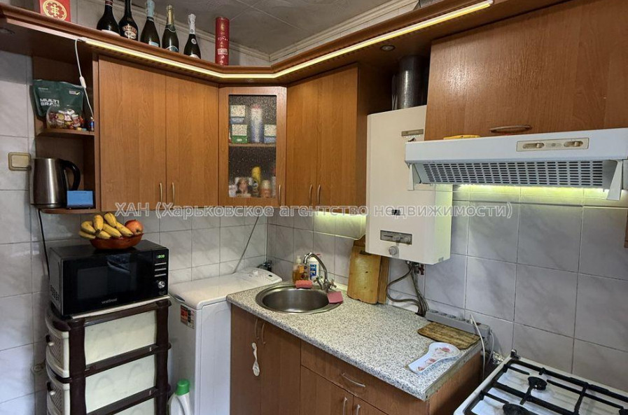 Продам квартиру, Большая Панасовская ул. , 1  ком., 30.60 м², косметический ремонт 