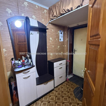 Продам квартиру, Большая Панасовская ул. , 1  ком., 30.60 м², косметический ремонт 